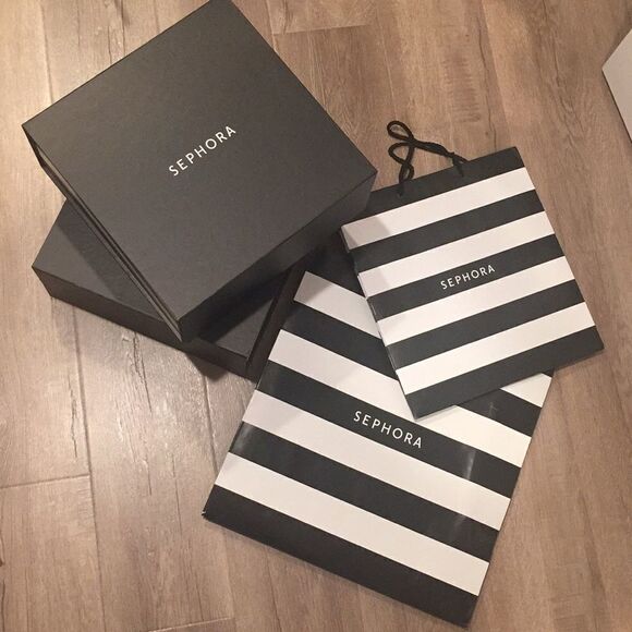 Sephora Gift box and medium bag - Picture 1 of 6